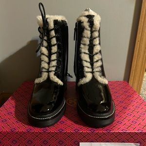 NIB Tory Burch Shearling Booties, Size 8.5